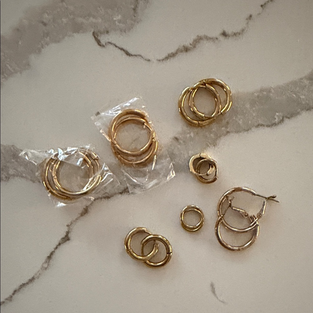 Elegant Gold Hoop Earrings Set